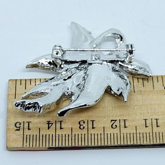 Vintage Signed Gerrys Silver Tone Leaf Brooch Pin - Picture 3 of 3